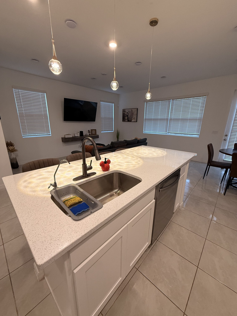 Recurring cleaning service Clermont FL - consistently clean living room